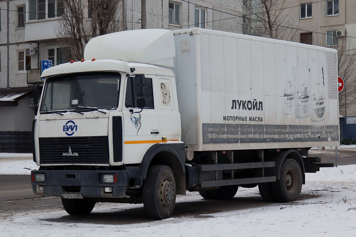 Волгоградская область, № С 242 ЕС 34 — МАЗ-5336A5