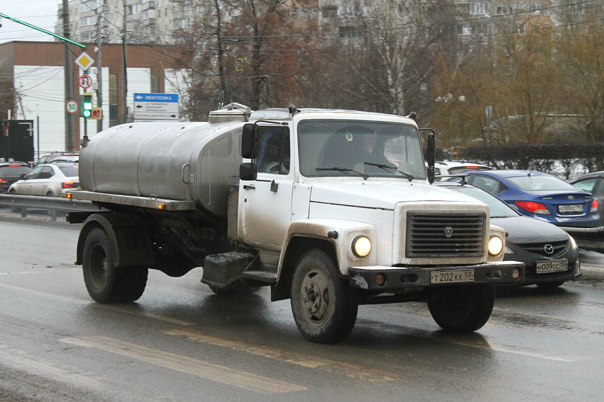 Пензенская область, № Т 202 КК 58 — ГАЗ-3309