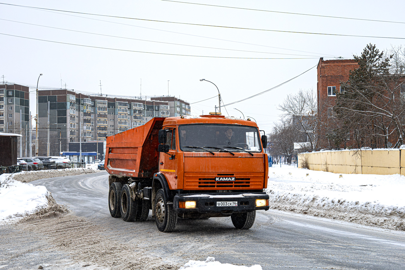 Свердловская область, № В 003 СК 96 — КамАЗ-55111-15 [55111R]