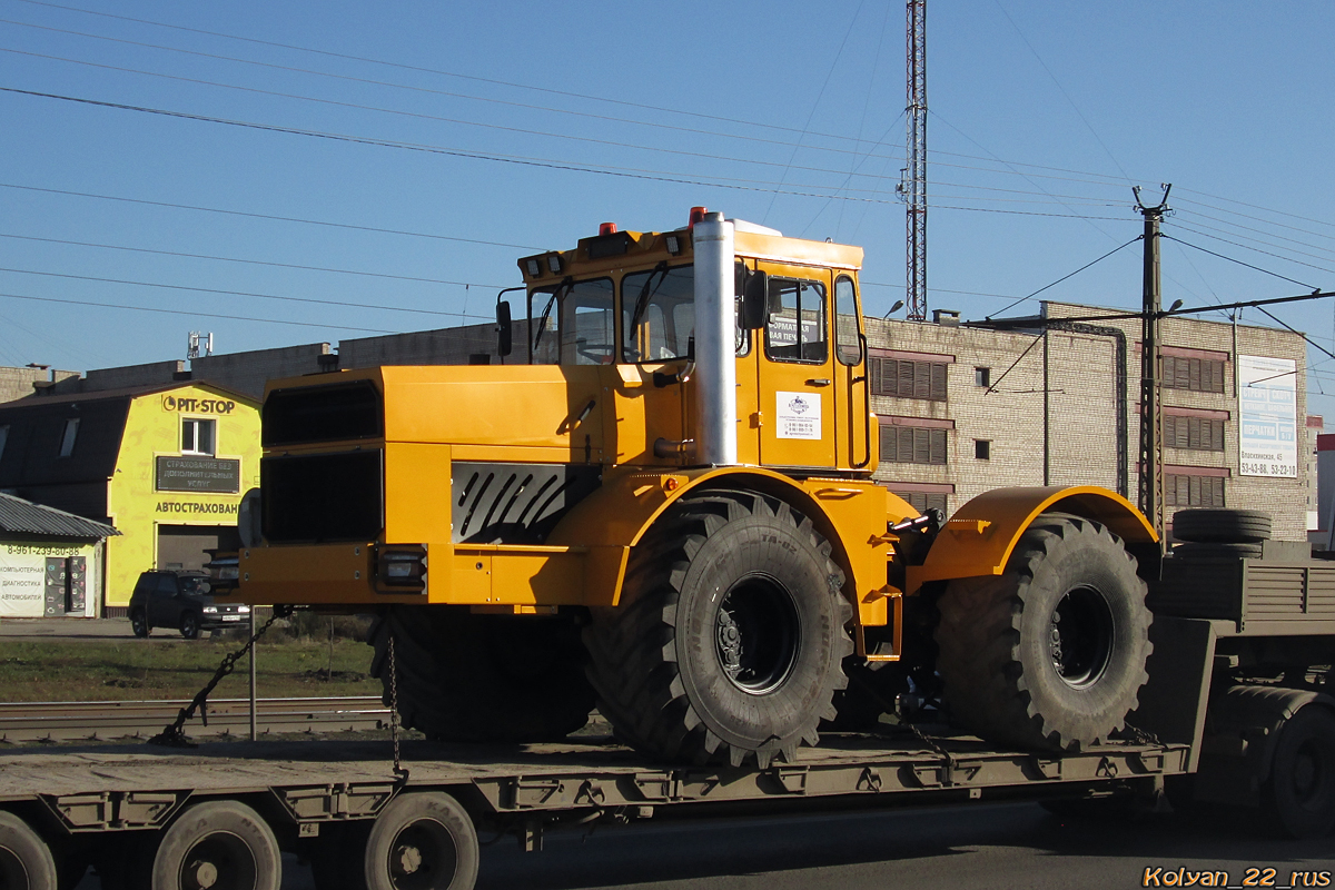Алтайский край, № 4895 ЕЕ 22 — К-700А, К-701