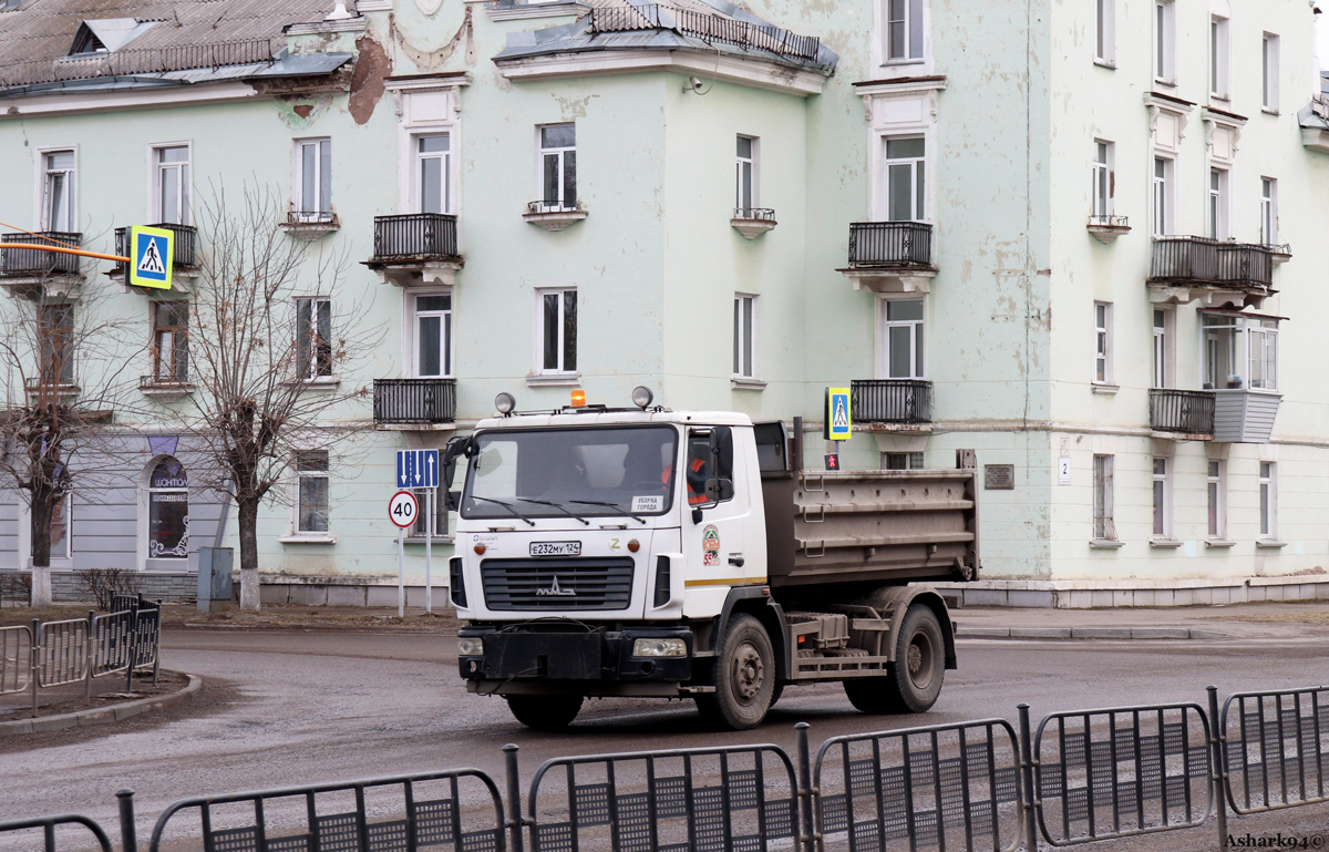 Красноярский край, № Е 232 МУ 124 — МАЗ-5550B3