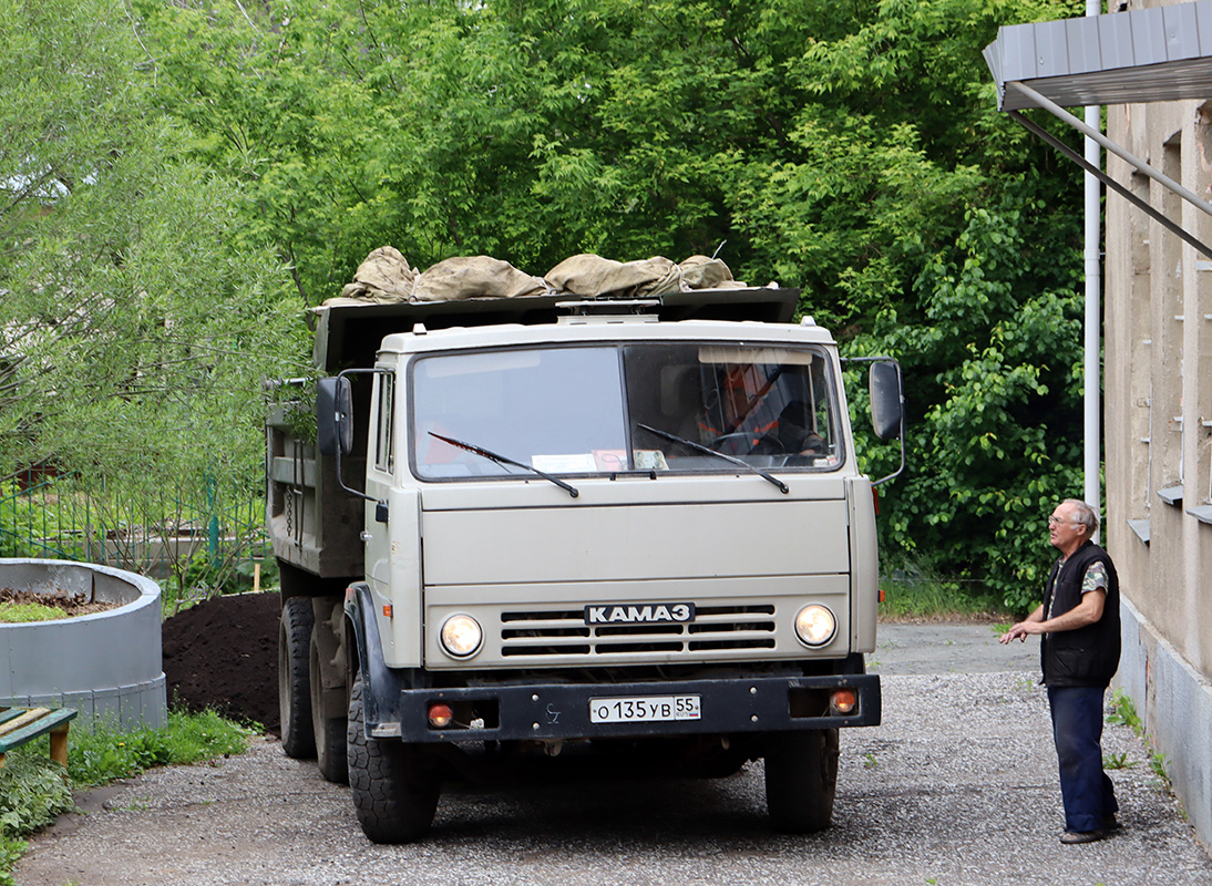 Омская область, № О 135 УВ 55 — КамАЗ-55111 [551110]