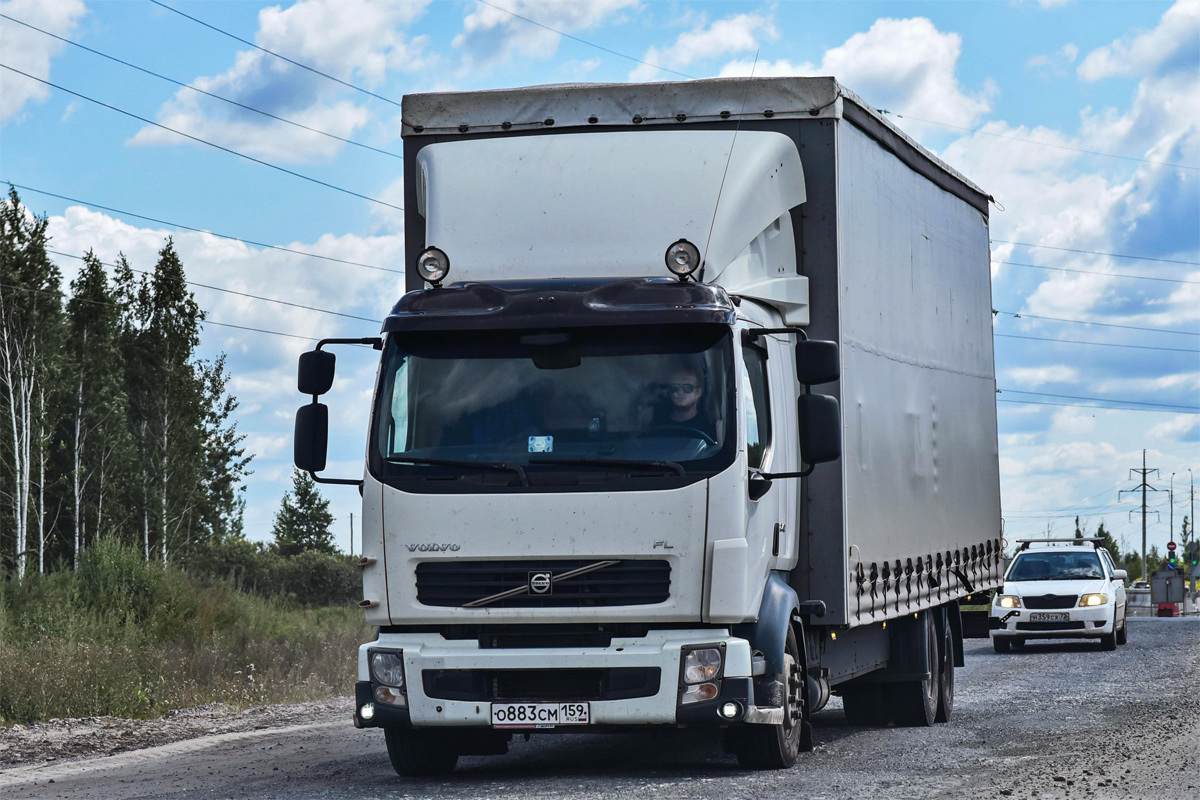 Пермский край, № О 883 СМ 159 — Volvo ('2001) FL