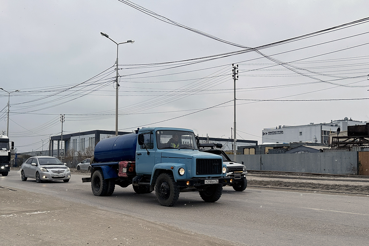 Саха (Якутия), № Т 218 ЕЕ 14 — ГАЗ-3307