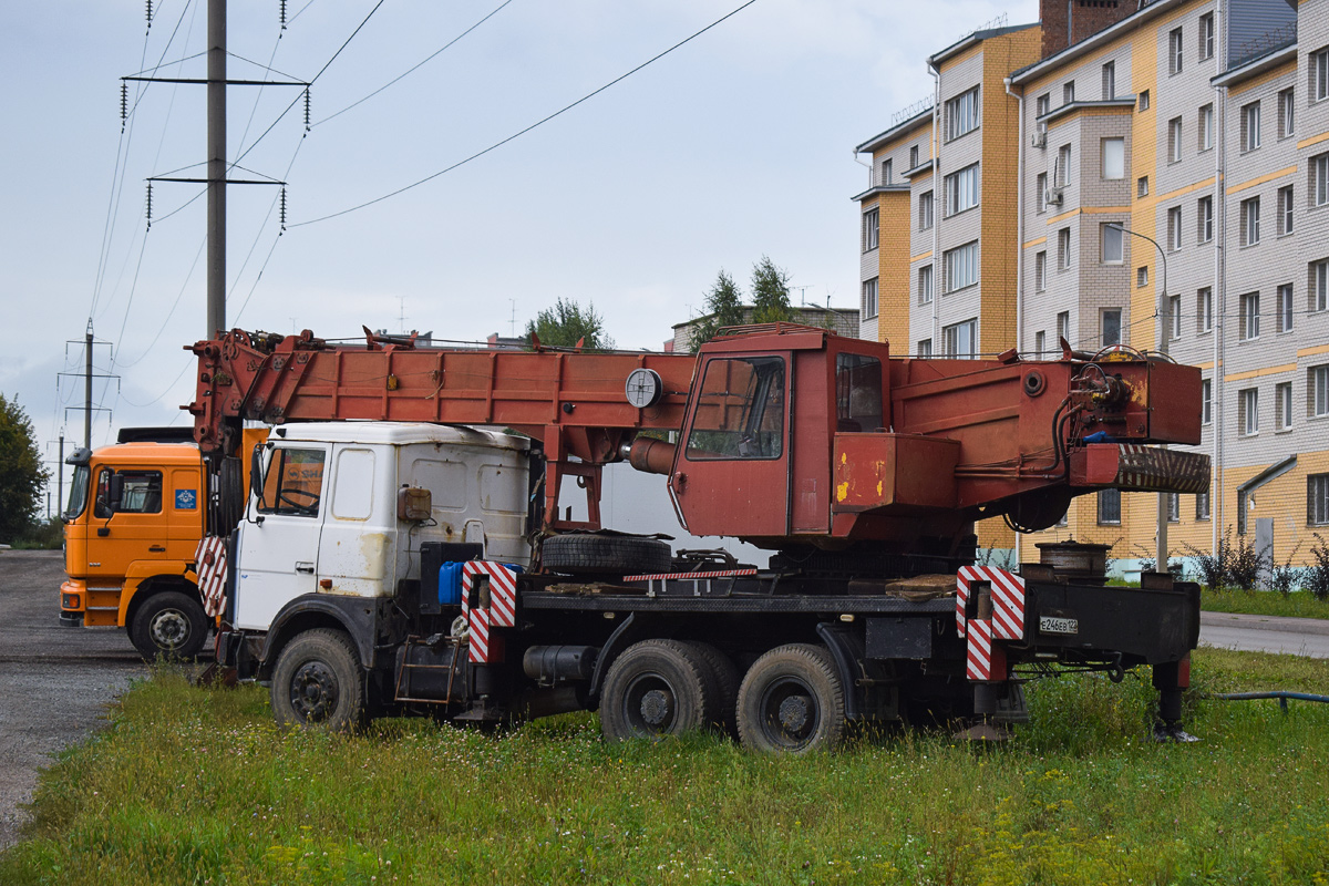 Алтайский край, № Е 246 ЕВ 122 — МАЗ-630303