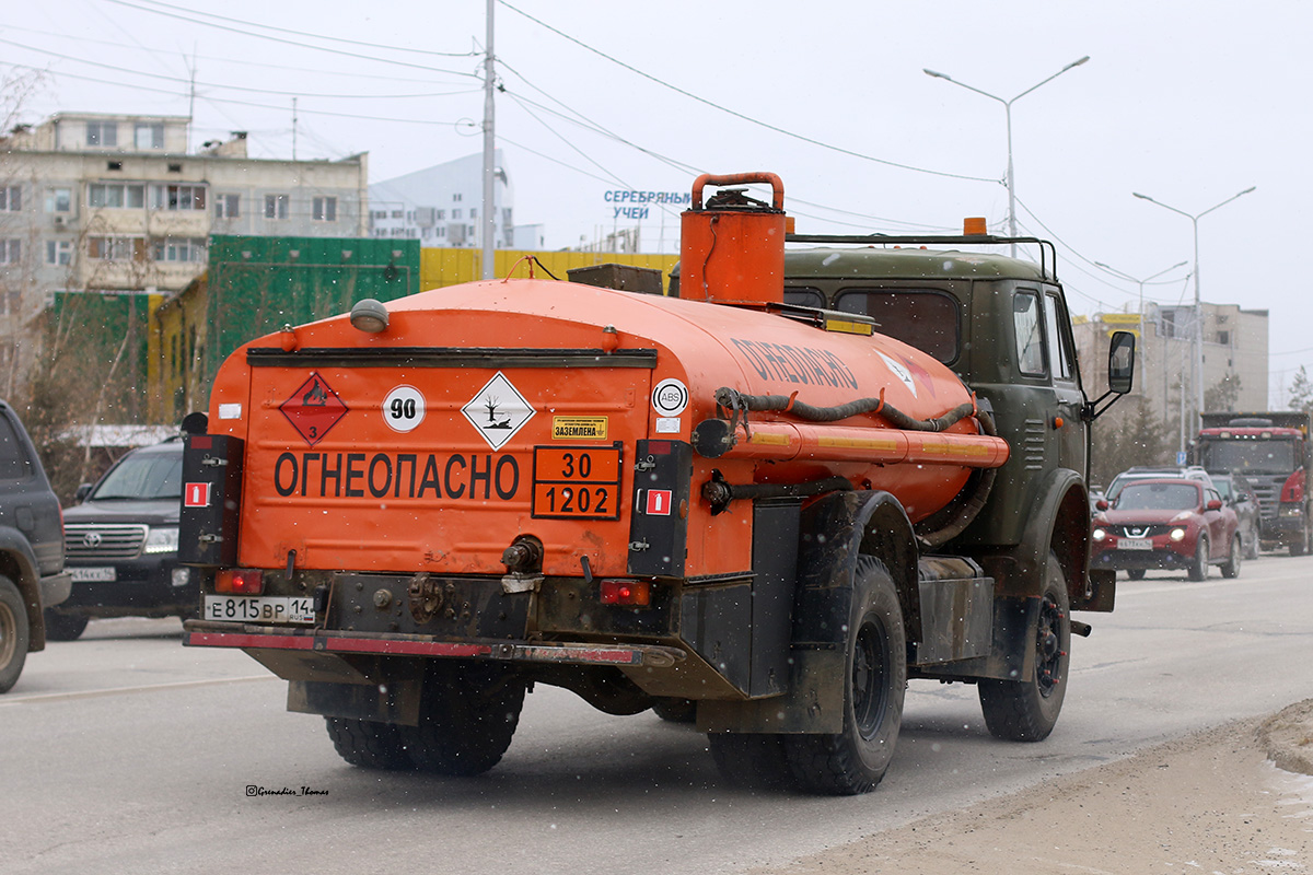 Саха (Якутия), № Е 815 ВР 14 — МАЗ-5334