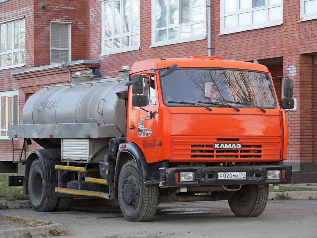 Томская область, № Е 020 МА 70 — КамАЗ-43253 (общая модель)