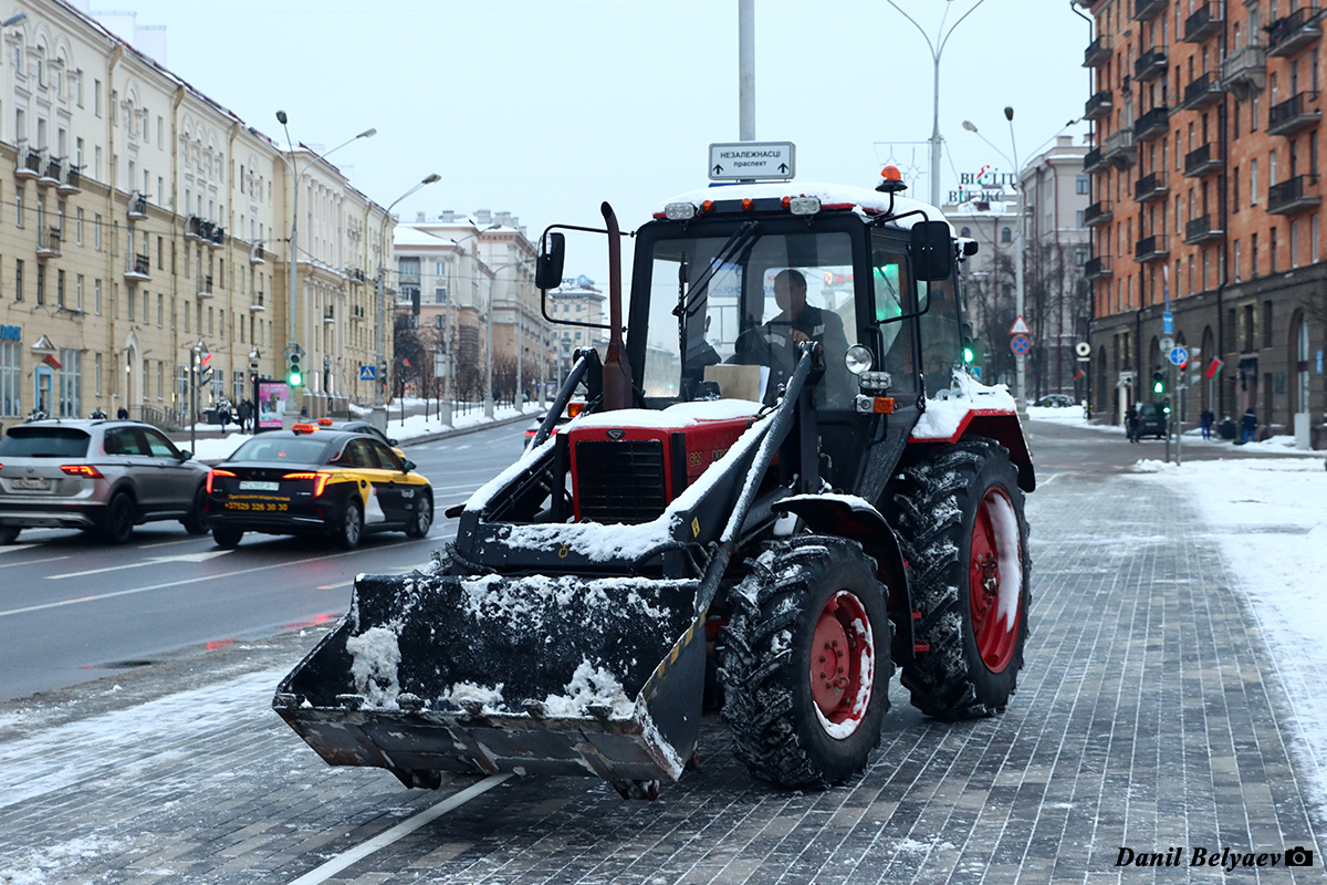 Минск, № КА-7 8786 — Беларус-82.1