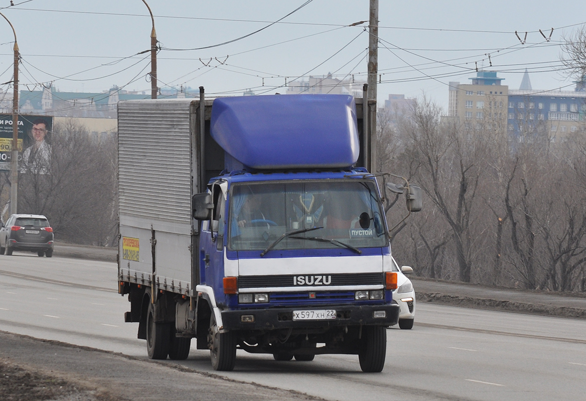 Алтайский край, № Х 597 ХН 22 — Isuzu Forward (общая модель)