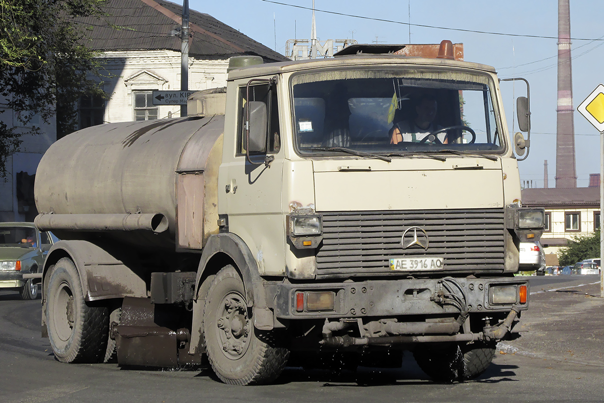 Днепропетровская область, № АЕ 3916 АО — МАЗ-5337 [533700]