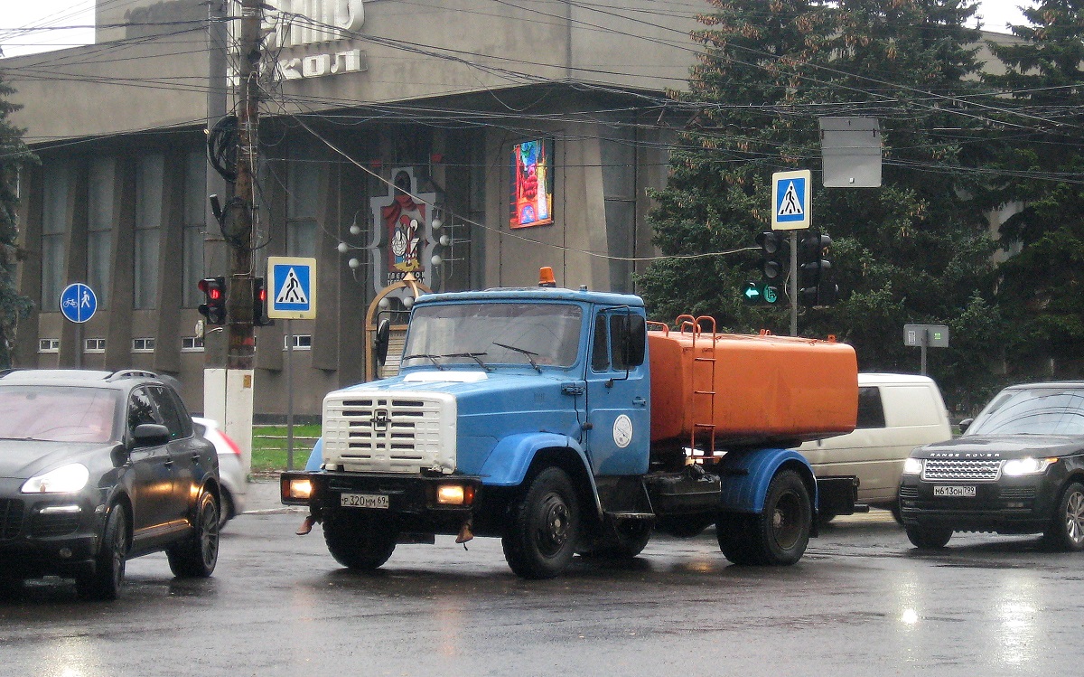 Тверская область, № Р 320 ММ 69 — ЗИЛ-433362