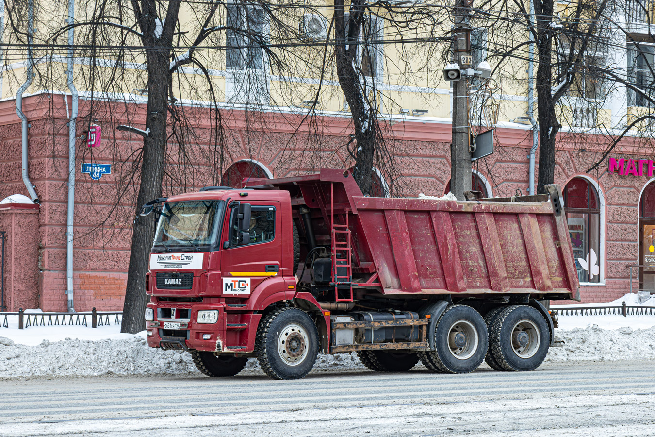 Свердловская область, № Е 631 СЕ 196 — КамАЗ-6580 (общая модель)