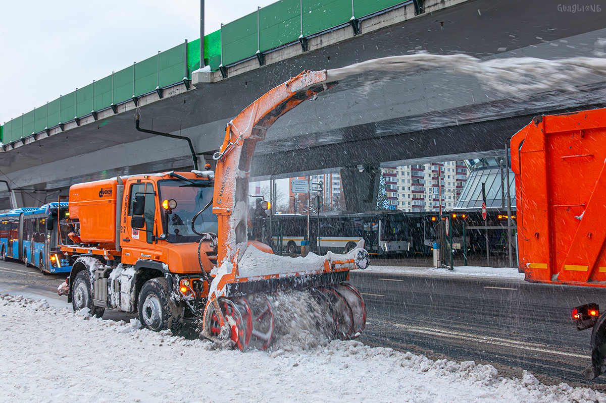 Москва, № 6938 — Mercedes-Benz Unimog U423