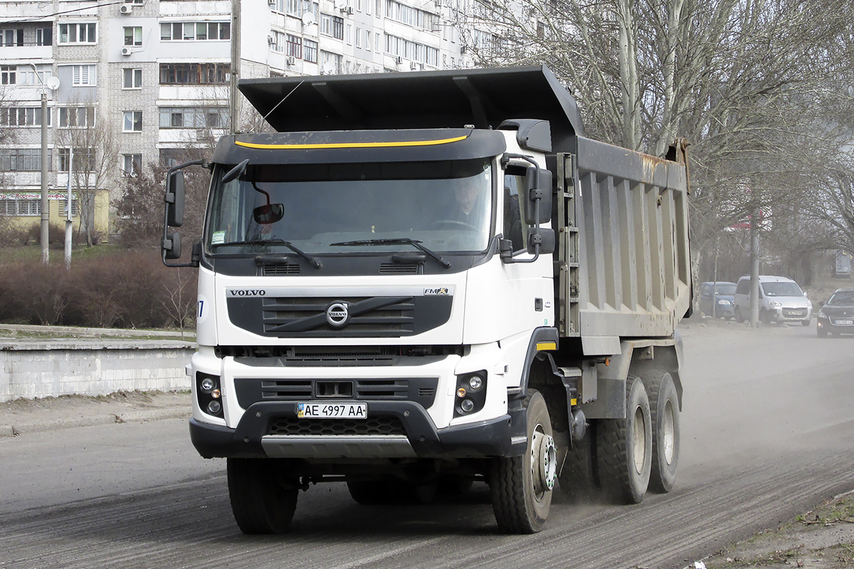 Днепропетровская область, № АЕ 4997 АА — Volvo ('2010) FMX.400