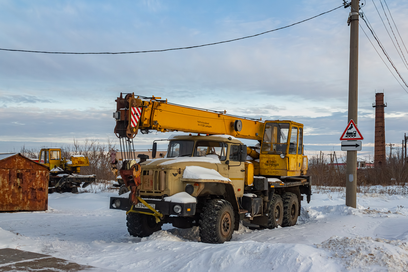 Тюменская область, № А 394 МТ 172 — Урал-5557-40