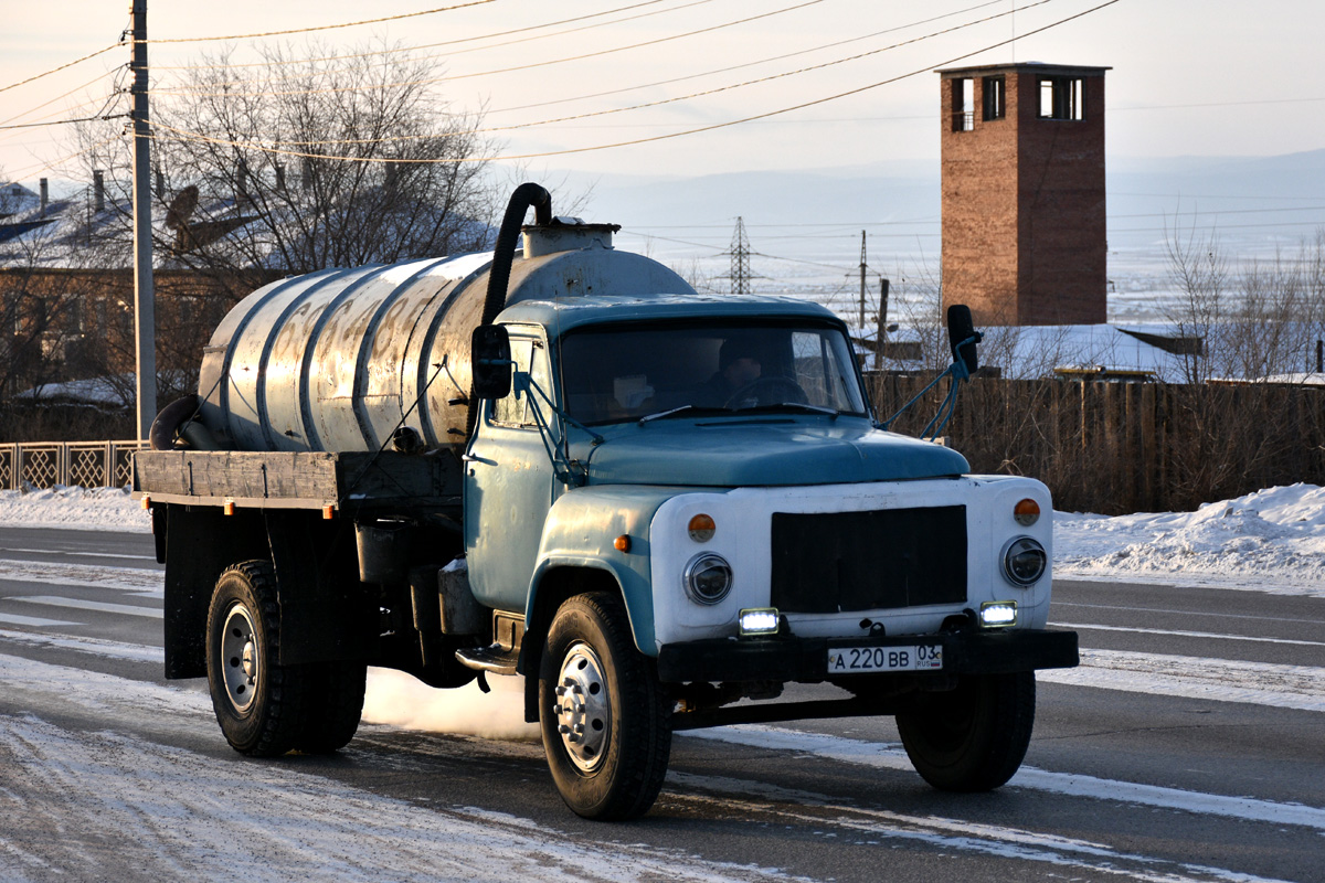 Бурятия, № А 220 ВВ 03 — ГАЗ-53-12