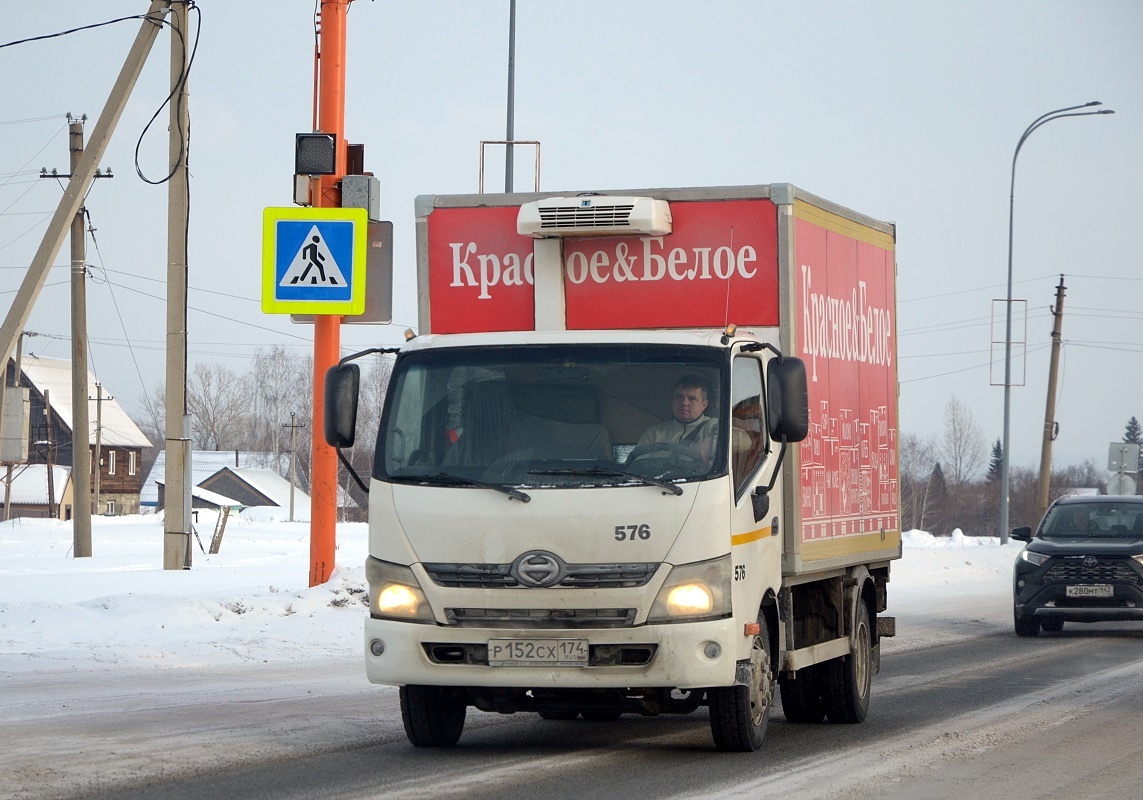 Новосибирская область, № 576 — Hino 300