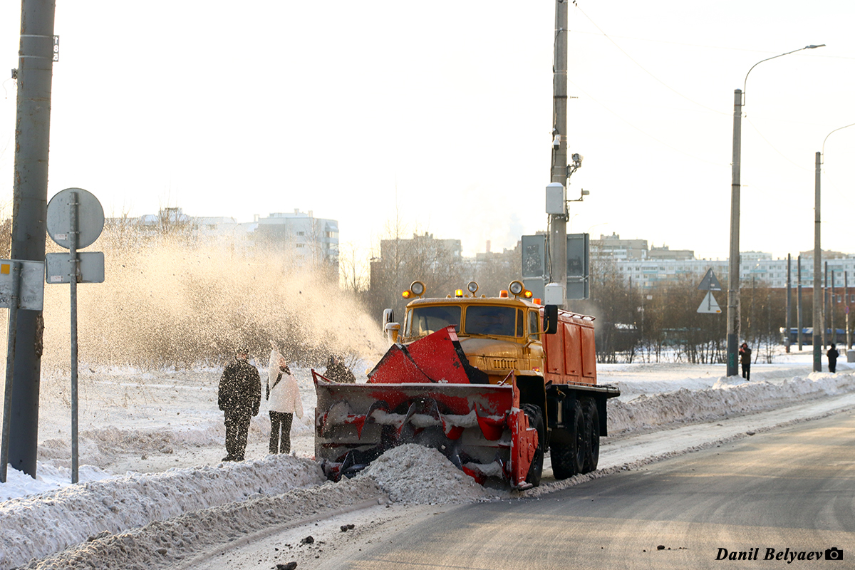 Санкт-Петербург, № 343 — Урал-4320 / 5557 (общая модель)