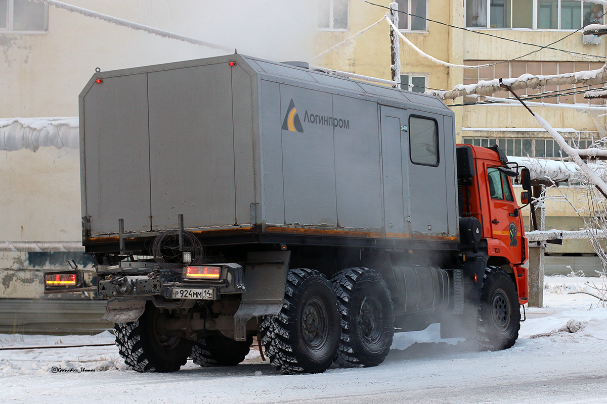 Саха (Якутия), № Р 924 ММ 14 — КамАЗ-43118-50