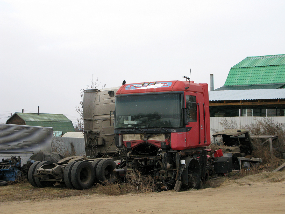 Бурятия, № * 829 МУ 154 — Renault Magnum Integral ('1997); Бурятия — Автомобили с нечитаемыми на фото номерами