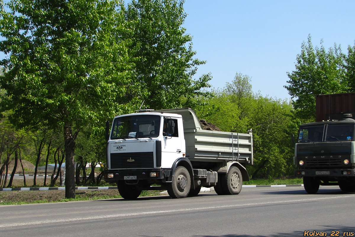 Алтайский край, № С 297 ОЕ 22 — МАЗ-555102