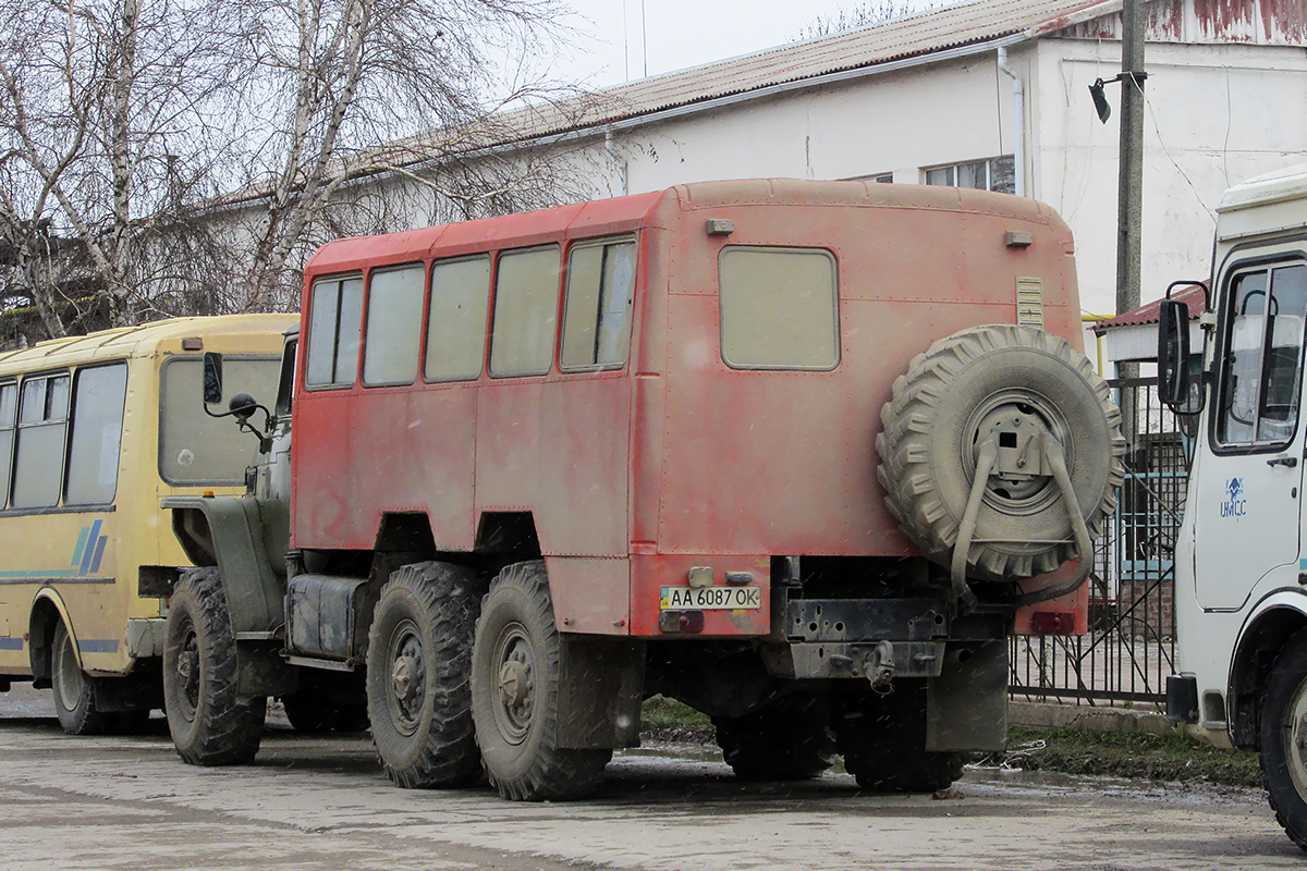 Днепропетровская область, № АА 6087 ОК — Урал-375А