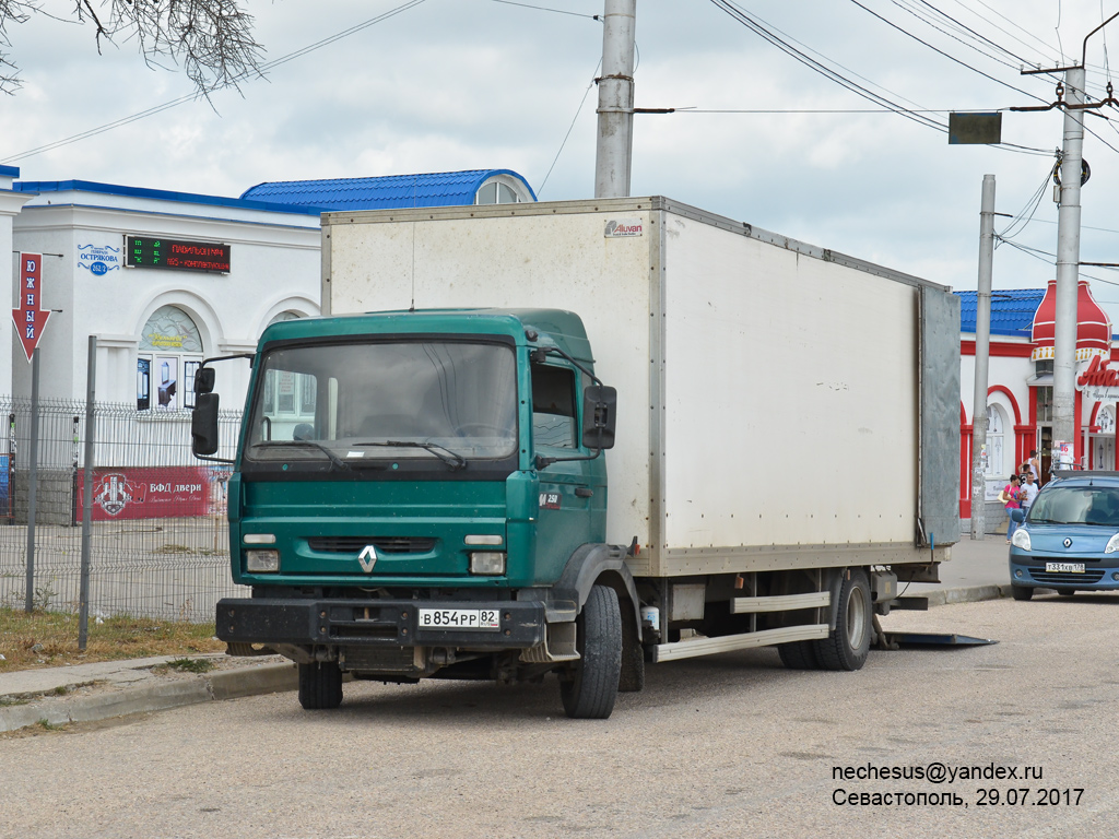Крым, № В 854 РР 82 — Renault Midliner