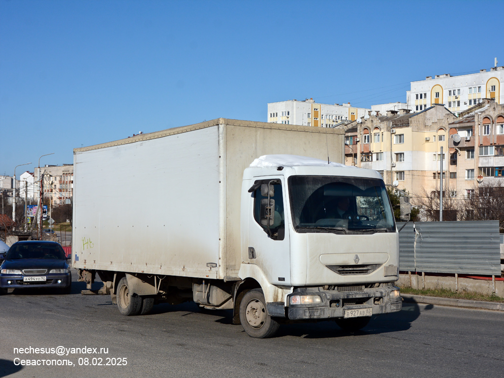Крым, № В 927 АВ 82 — Renault Midlum
