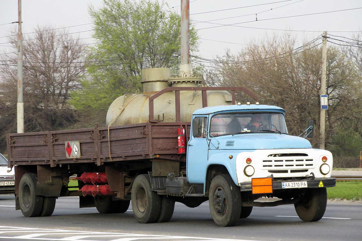 Днепропетровская область, № АА 2310 РА — ЗИЛ-441510