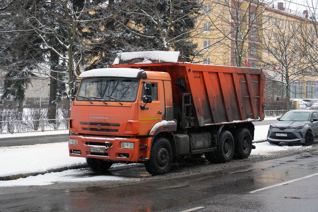 Санкт-Петербург, № Т 103 КА 198 — КамАЗ-6520-53