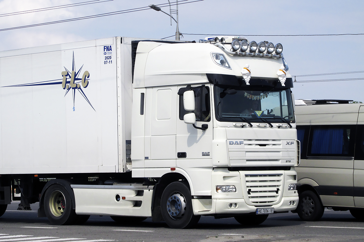 Днепропетровская область, № АЕ 7036 ІЕ — DAF XF105 FT