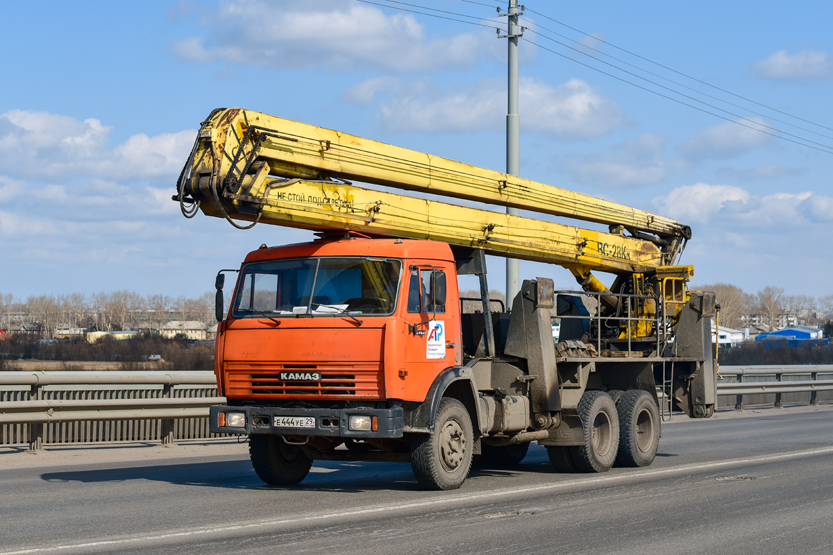 Архангельская область, № Е 444 УЕ 29 — КамАЗ-53215 [532150]
