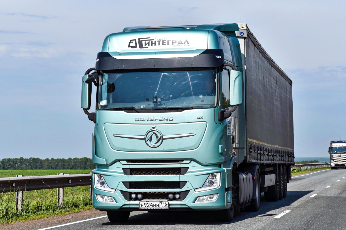 Татарстан, № Р 924 НН 716 — Dongfeng GX DFH4180