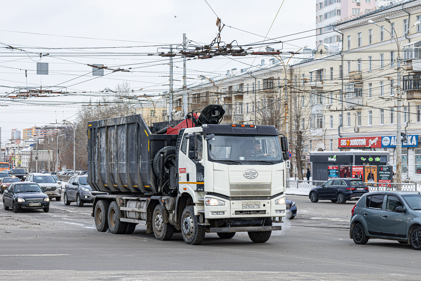 Свердловская область, № Н 292 ХВ 196 — FAW J6 CA3310