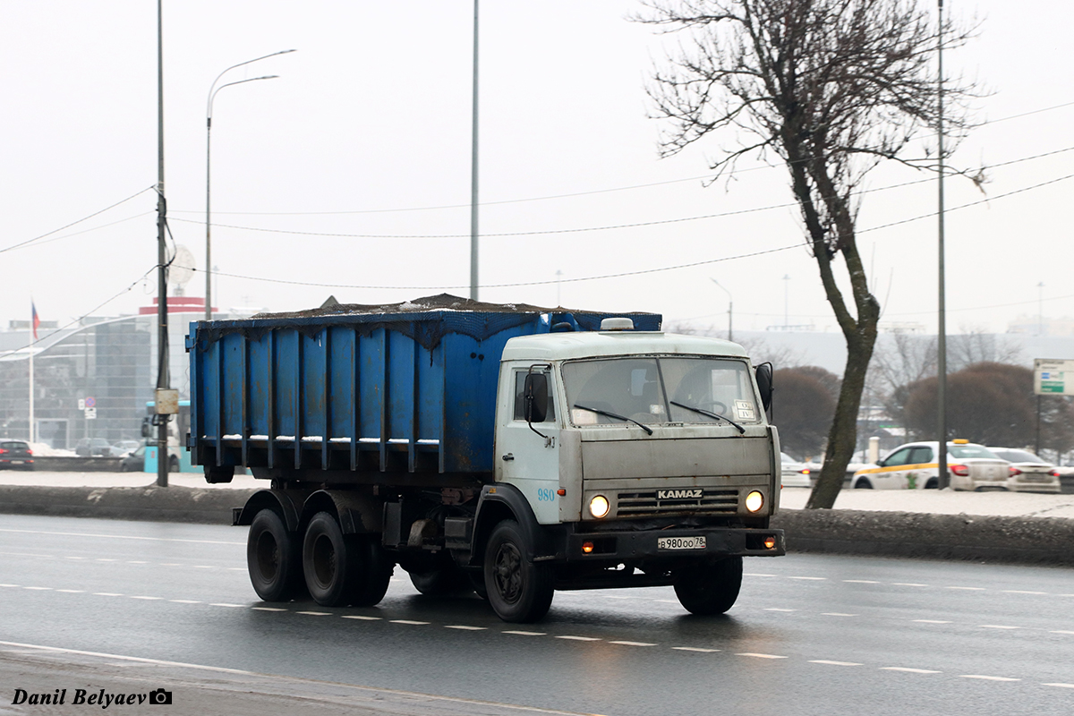 Санкт-Петербург, № В 980 ОО 78 — КамАЗ-53213
