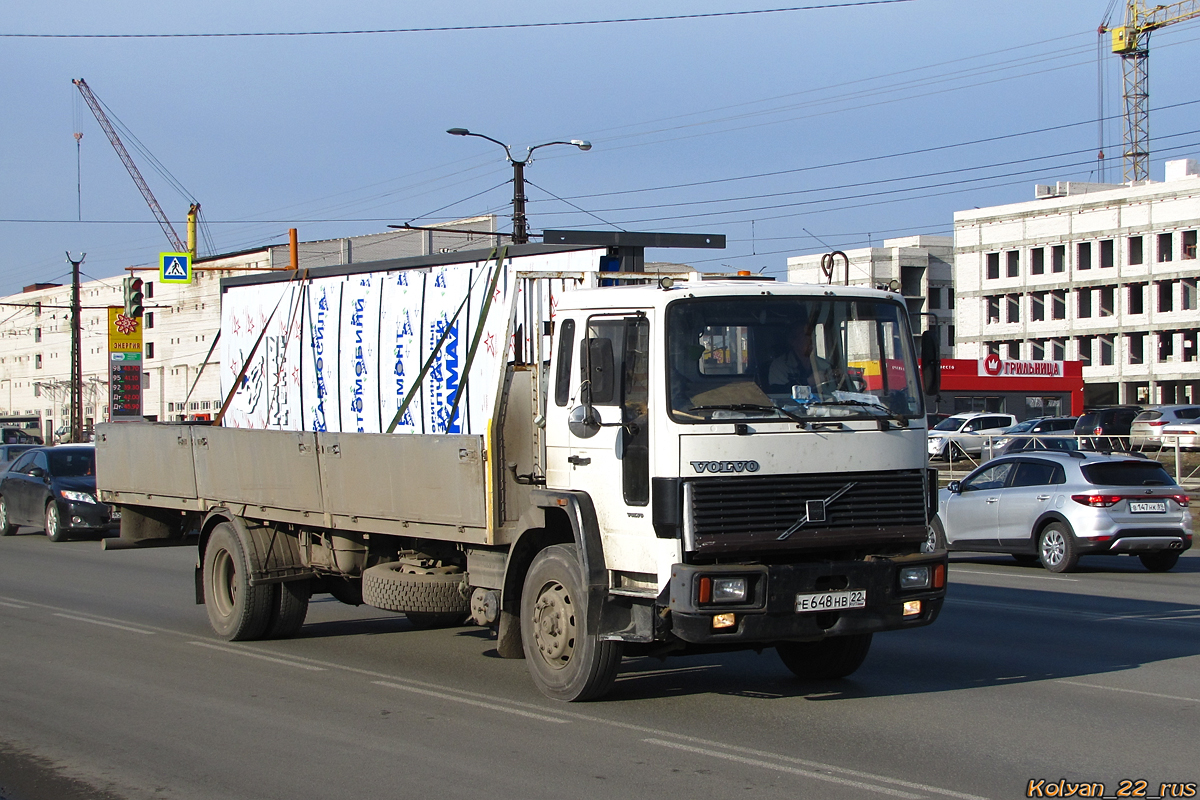 Алтайский край, № Е 648 НВ 22 — Volvo FS7