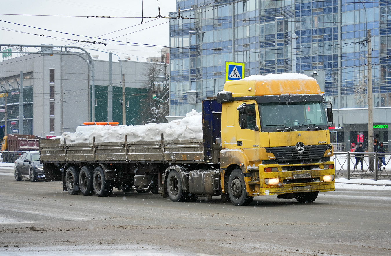 Санкт-Петербург, № О 305 УТ 198 — Mercedes-Benz Axor 1835