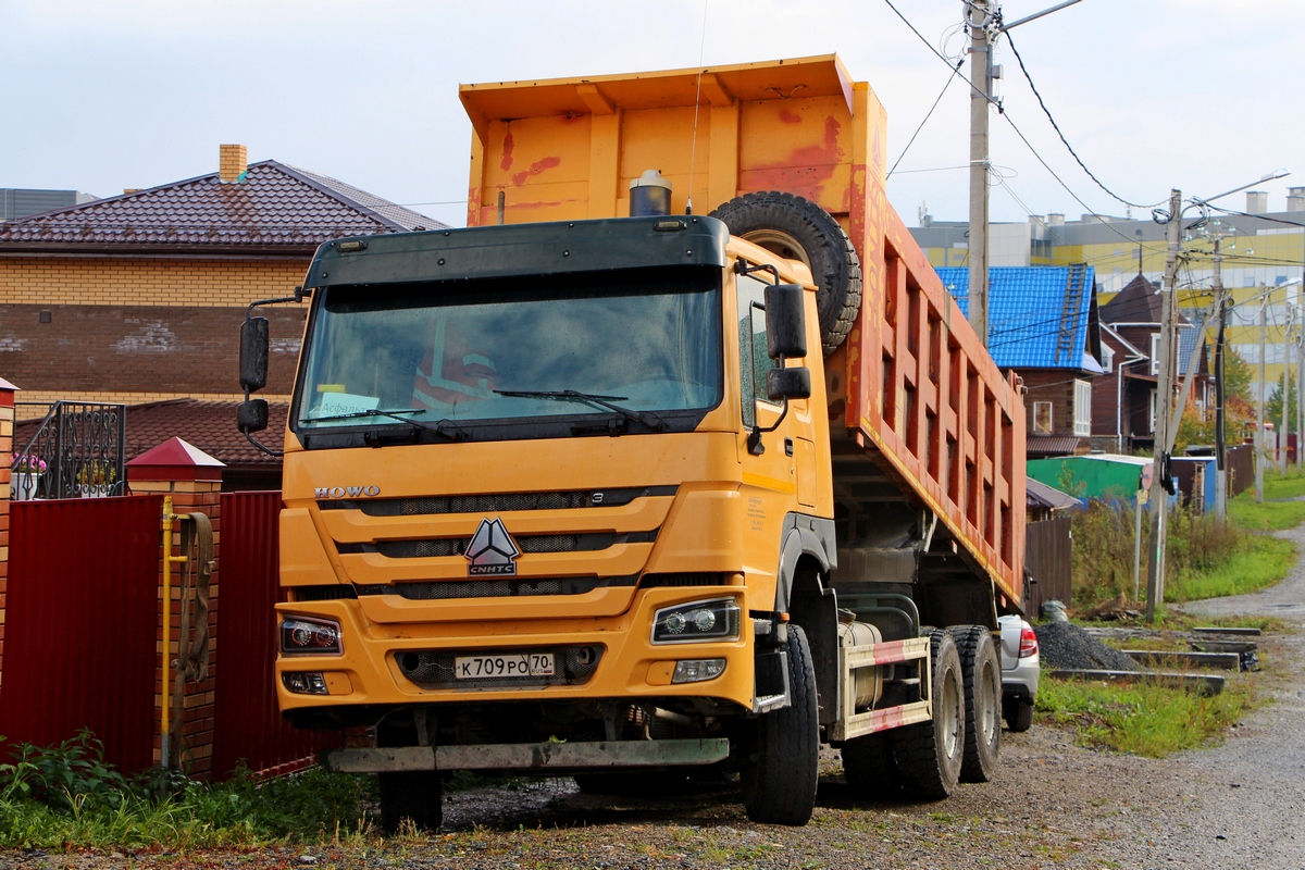 Томская область, № К 709 РО 70 — Howo HW ZZ3327