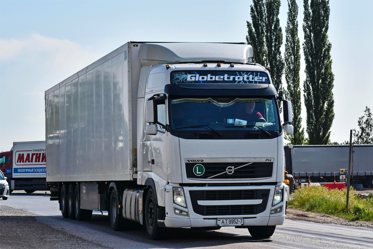 Минск, № AT 9952-7 — Volvo ('2008) FH.420