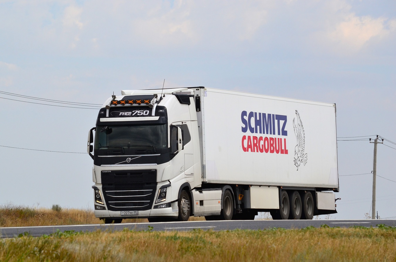 Дагестан, № Т 227 МО 05 — Volvo ('2012) FH.460 [X9P]