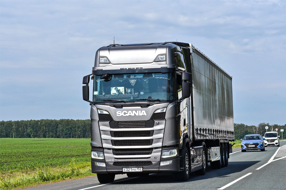Нижегородская область, № С 321 УО 152 — Scania ('2016) S440