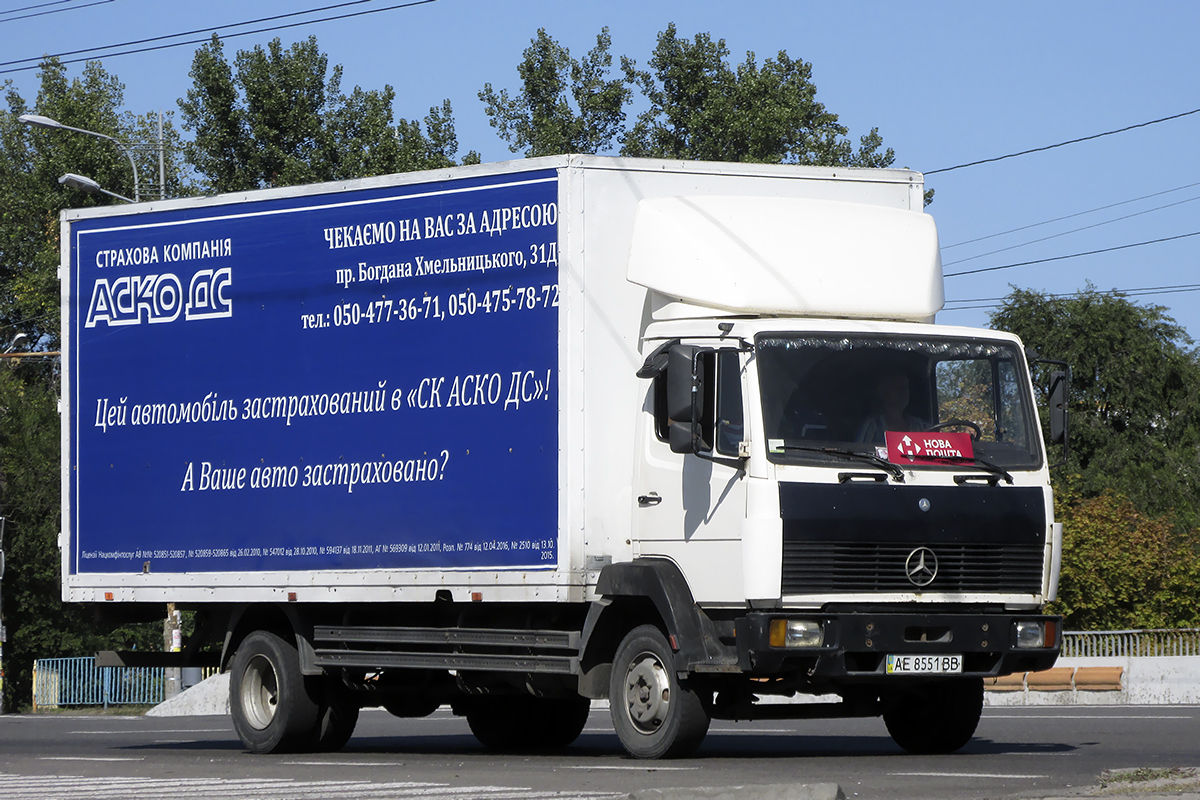 Днепропетровская область, № АЕ 8551 ВВ — Mercedes-Benz LK 814