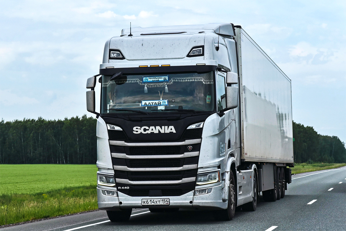 Новосибирская область, № К 614 ХТ 154 — Scania ('2016) R440