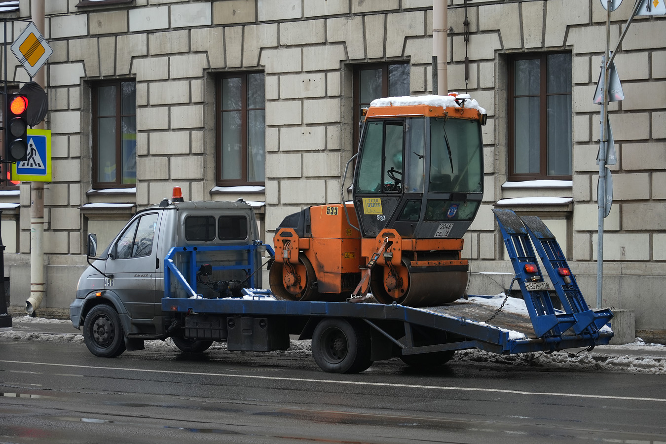Санкт-Петербург, № 498 — ГАЗ-33104 "Валдай"; Санкт-Петербург, № 533 —  Модель неизвестна