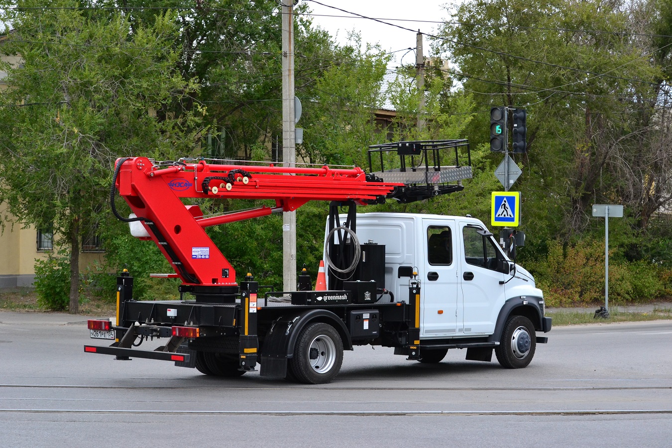 Волгоградская область, № Н 261 РЕ 134 — ГАЗ-C42R33