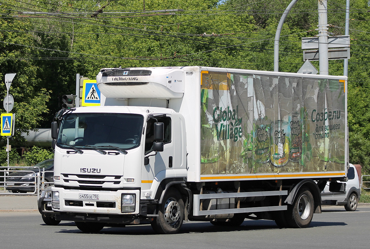 Челябинская область, № О 455 ОЕ 750 — Isuzu Forward FVR