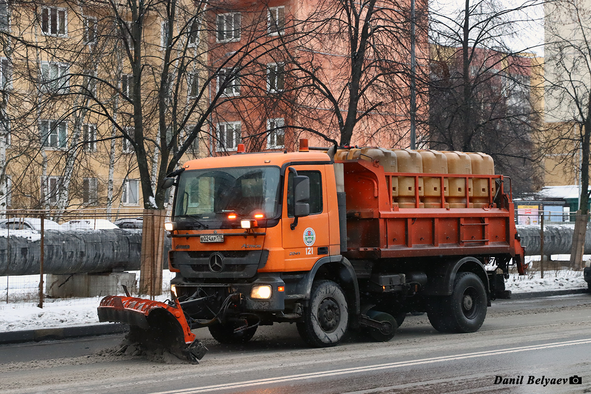 Санкт-Петербург, № 121 — Mercedes-Benz Actros ('2009) 2041