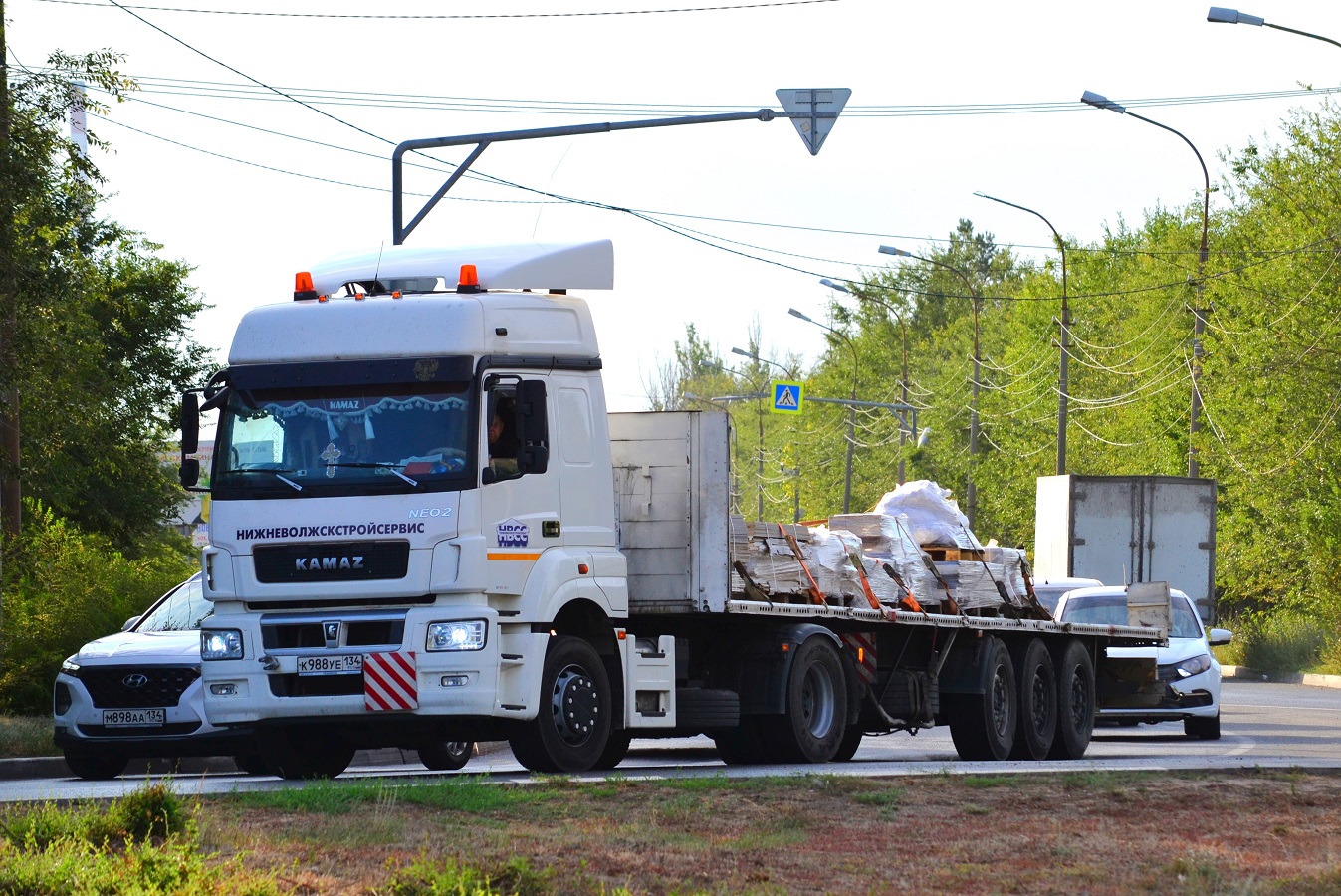 Саратовская область, № К 988 УЕ 134 — КамАЗ-5490-S5(87)
