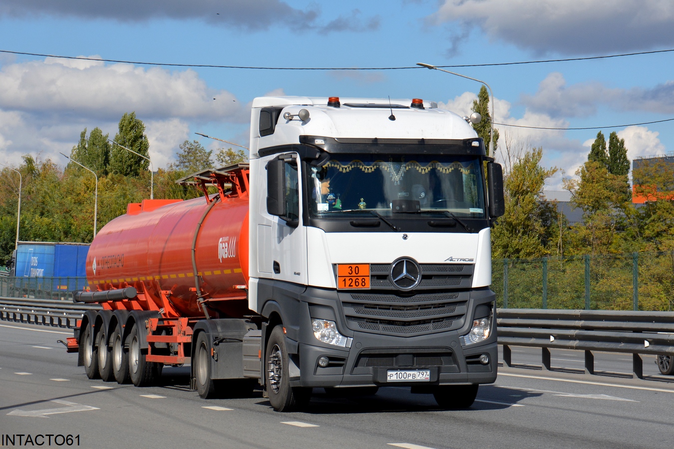 Ростовская область, № Р 100 РВ 797 — Mercedes-Benz Actros ('2022) [LRD]