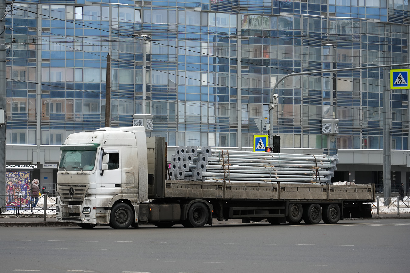 Санкт-Петербург, № М 761 РТ 198 — Mercedes-Benz Actros ('2003) 1844